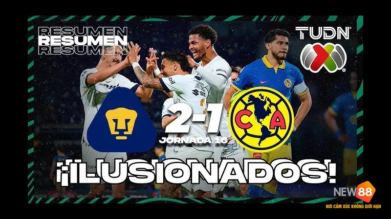 Cầu thủ của Club America đang tung cú sút mạnh vào khung thành của UNAM Pumas